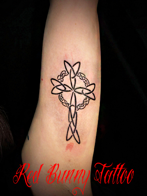gCo ^gD[ tribal tattoo